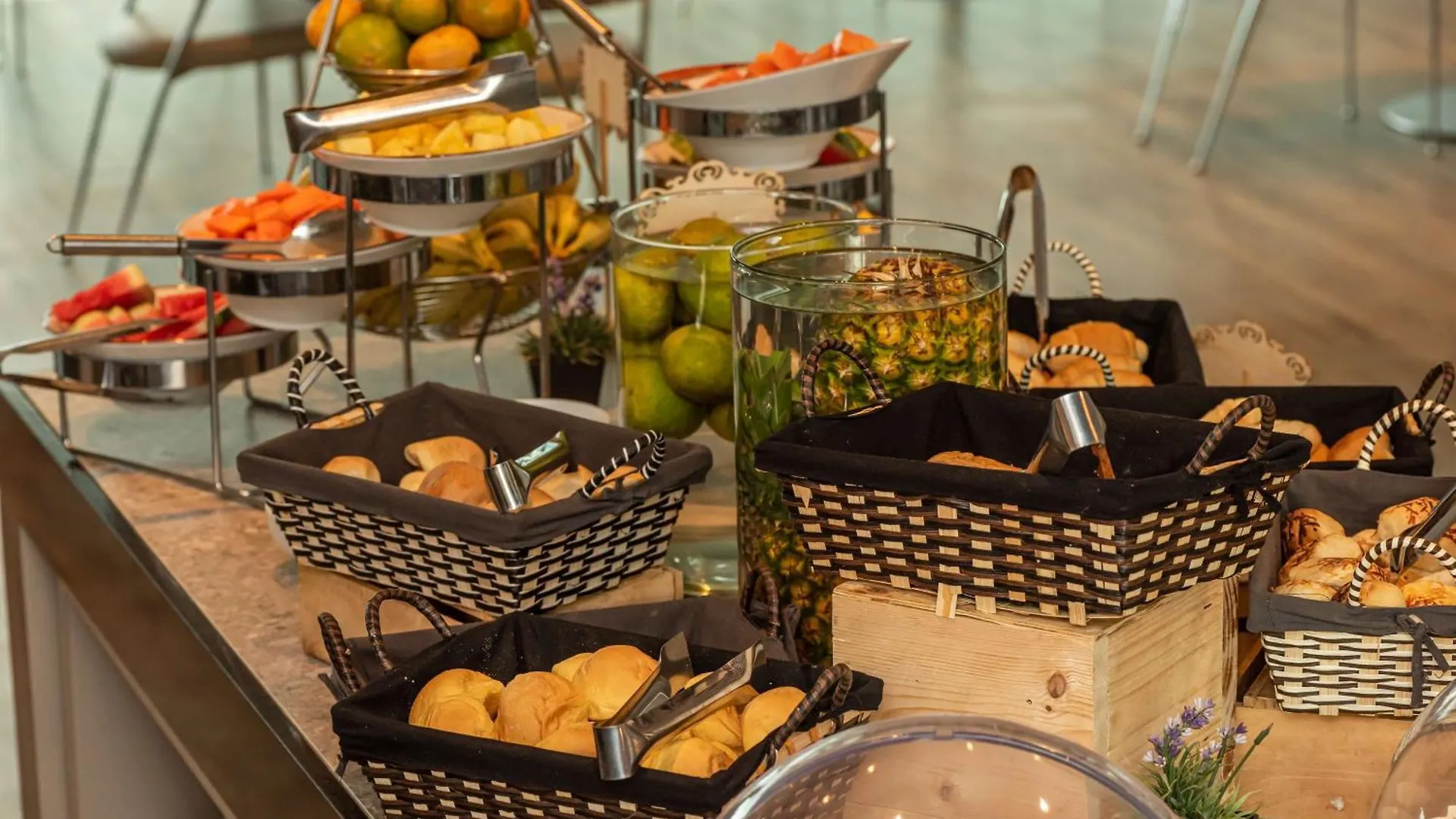 Hampton By Hilton Cartagena Hotel 4*,  Colombia