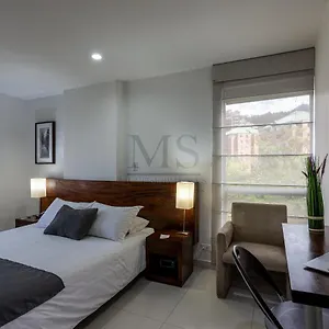 Apartamento Cyan Suites 