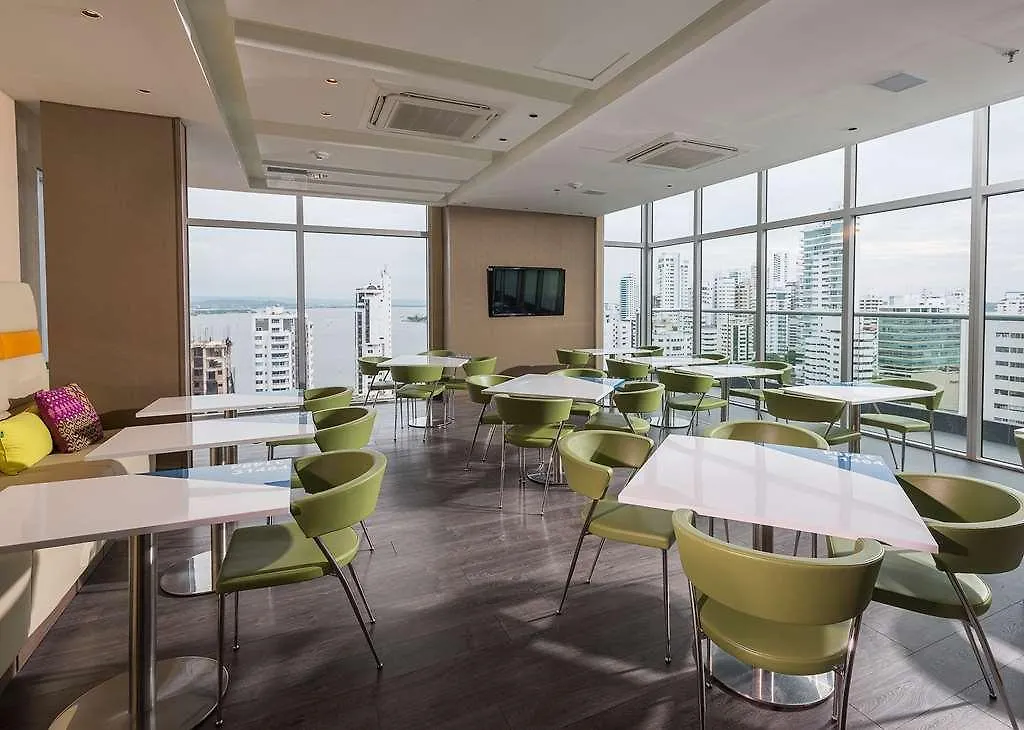 Hotel Hampton By Hilton Cartagena