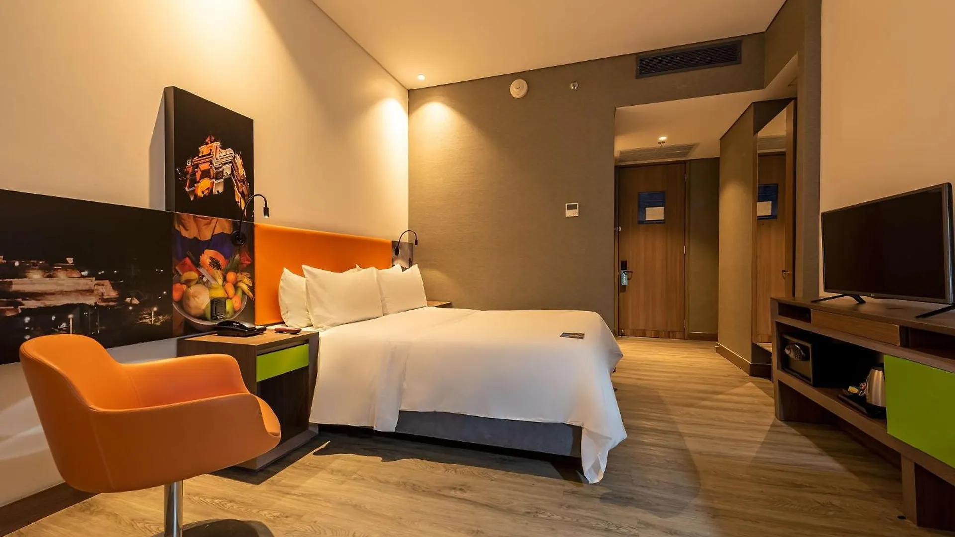 Hotel Hampton By Hilton Cartagena