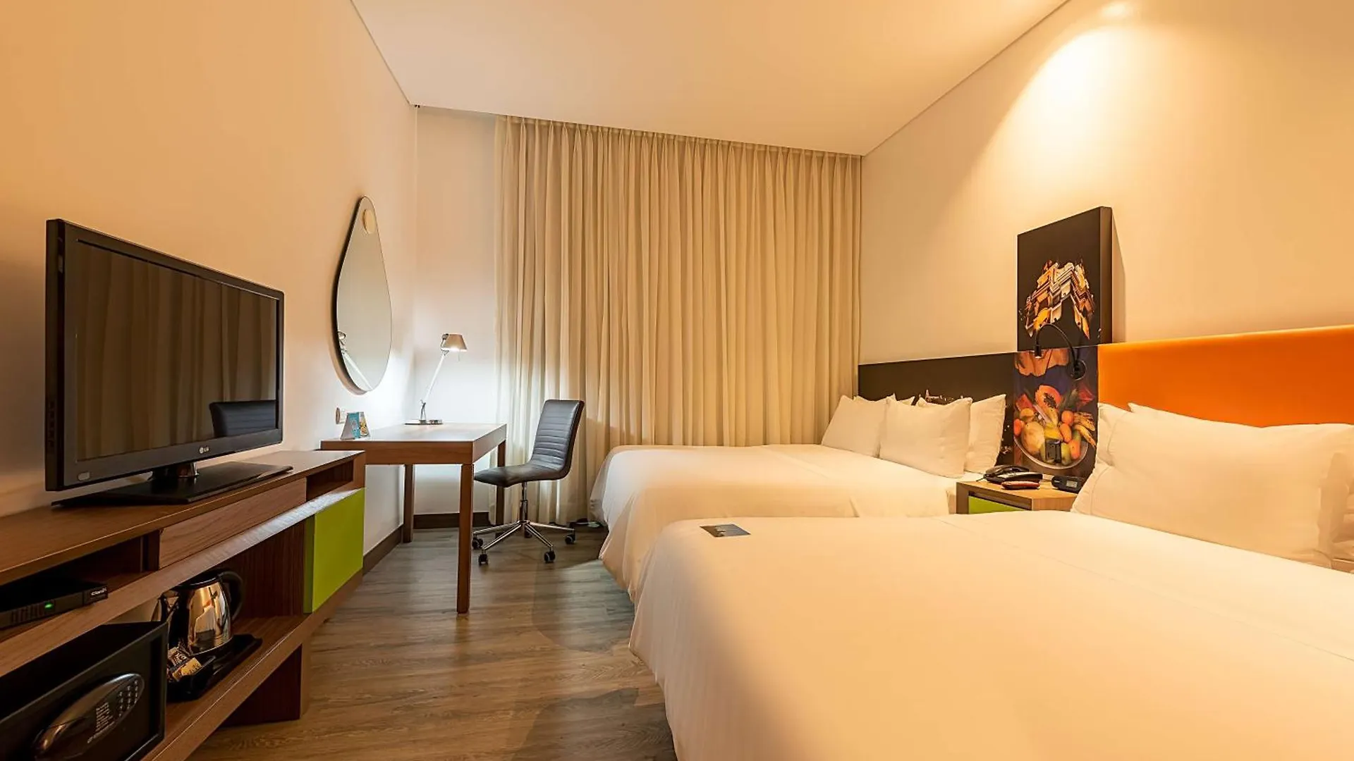 Hotel Hampton By Hilton Cartagena 4*,