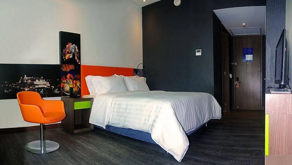 Hotel Hampton By Hilton Cartagena 4*,