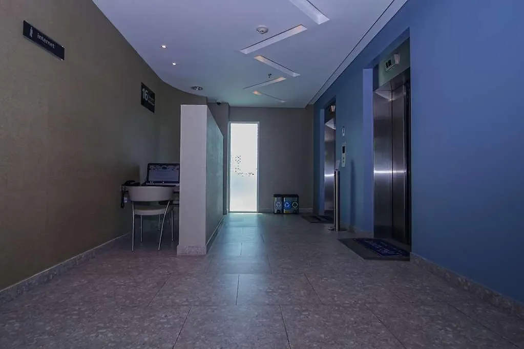 Hampton By Hilton Cartagena Hotel