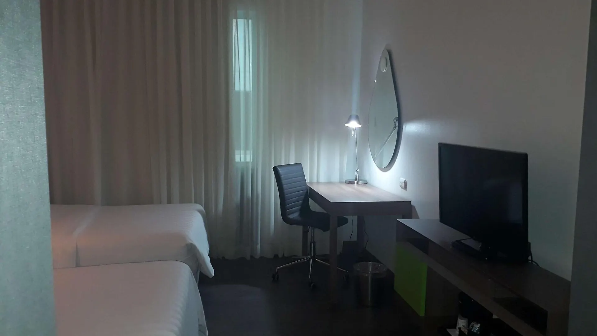 卡塔赫纳希尔顿汉普顿酒店 Cartagena 酒店