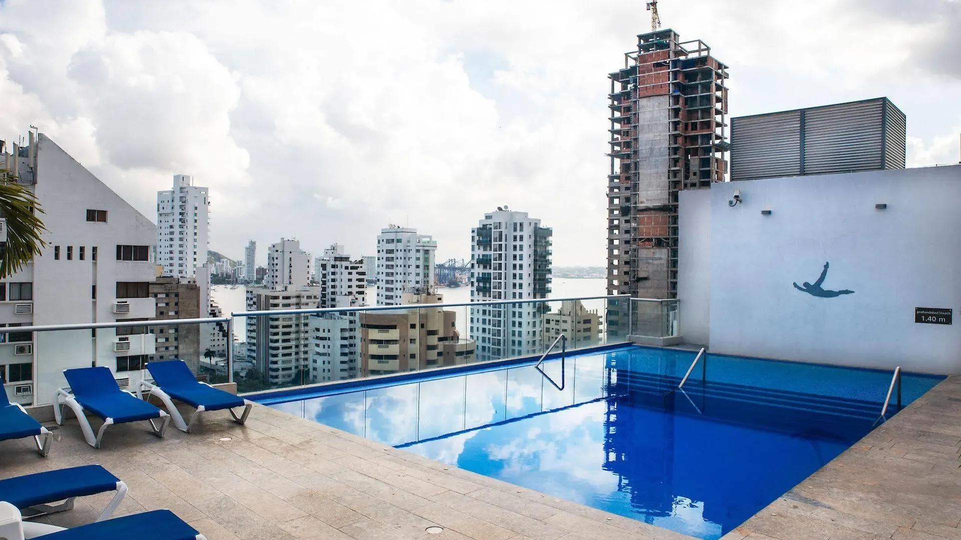 卡塔赫纳希尔顿汉普顿酒店 Cartagena 4*,  哥伦比亚